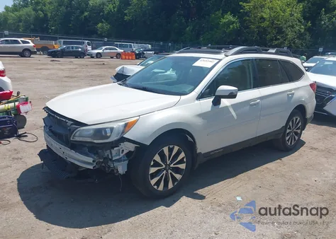 2015 Subaru Outback 3.6R Limited из США, поврежденный, VIN 4S4BSENC0F3240221